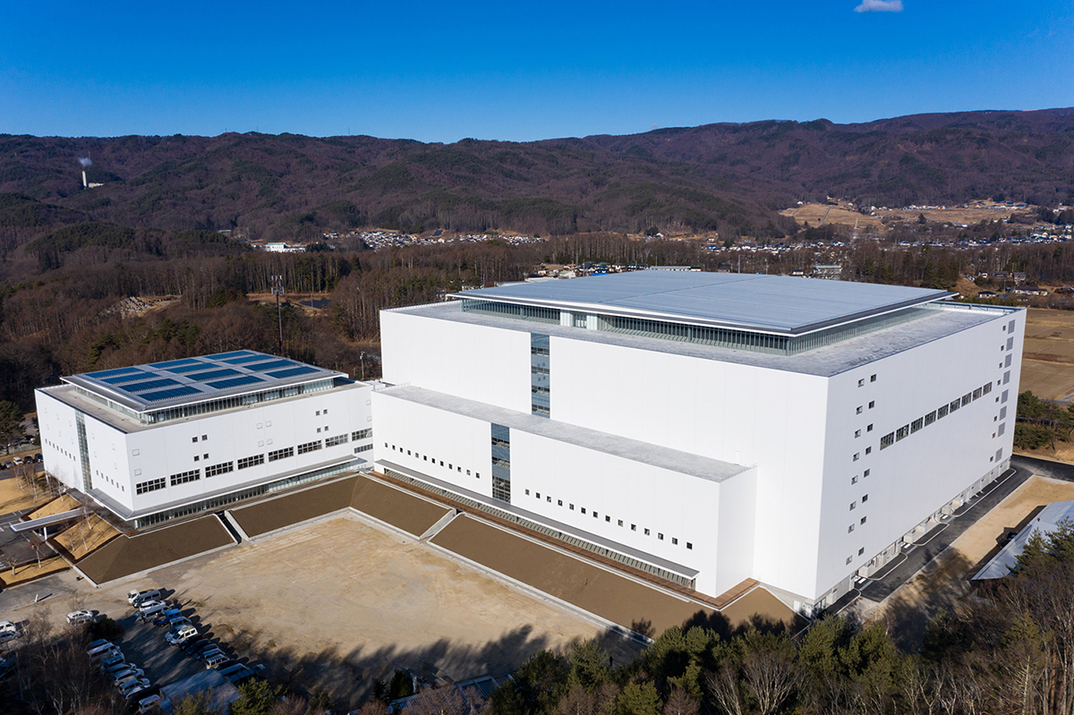 Building B, Nagano Works Chino Plant (on the right)